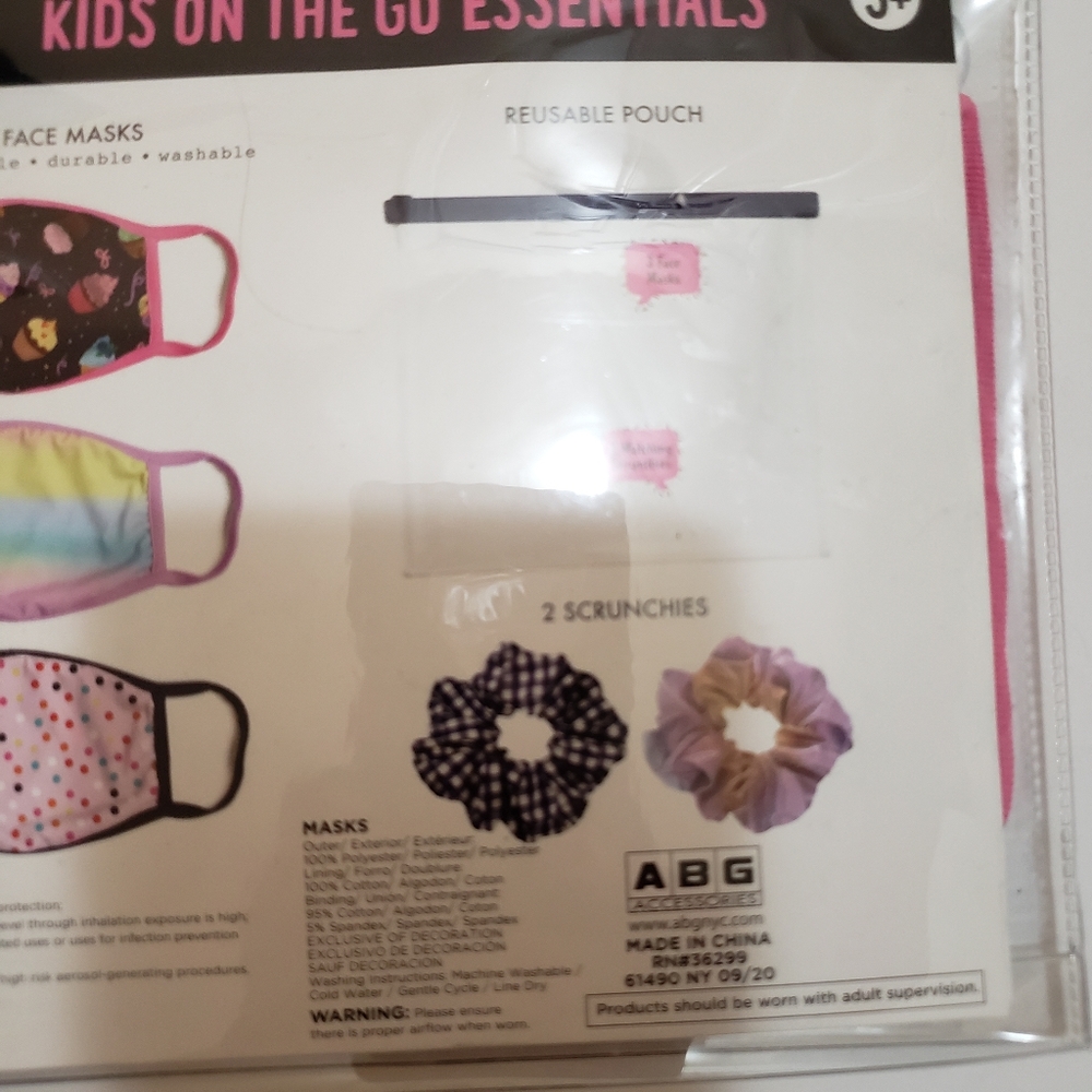 New Kids Face Masks and Scrunchie Set NWT 5 piece set Rainbow Cupcake Pink Blue - Picture 6 of 7